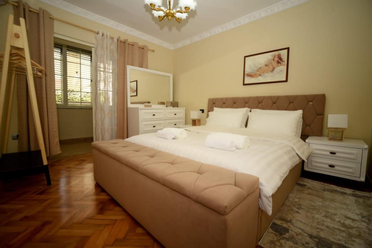 Amli Apartament Apartment ติรานา ภายนอก รูปภาพ